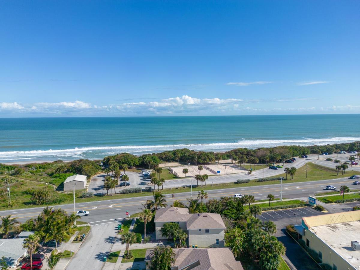 Beachside Serenity Escape - Private 3Br And 2Ba, Dog Friendly Duplex Oasis, Steps To Shore! Melbourne Exterior photo
