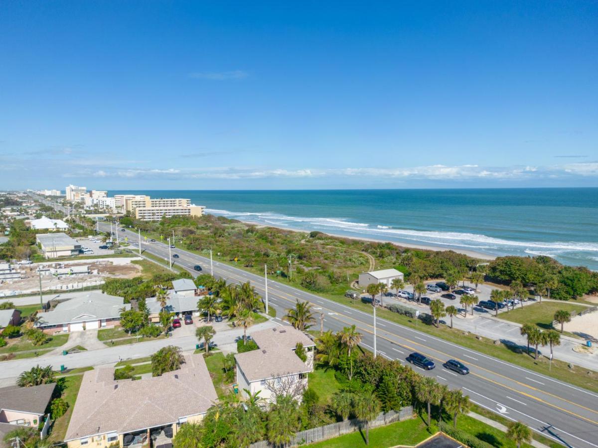 Beachside Serenity Escape - Private 3Br And 2Ba, Dog Friendly Duplex Oasis, Steps To Shore! Melbourne Exterior photo
