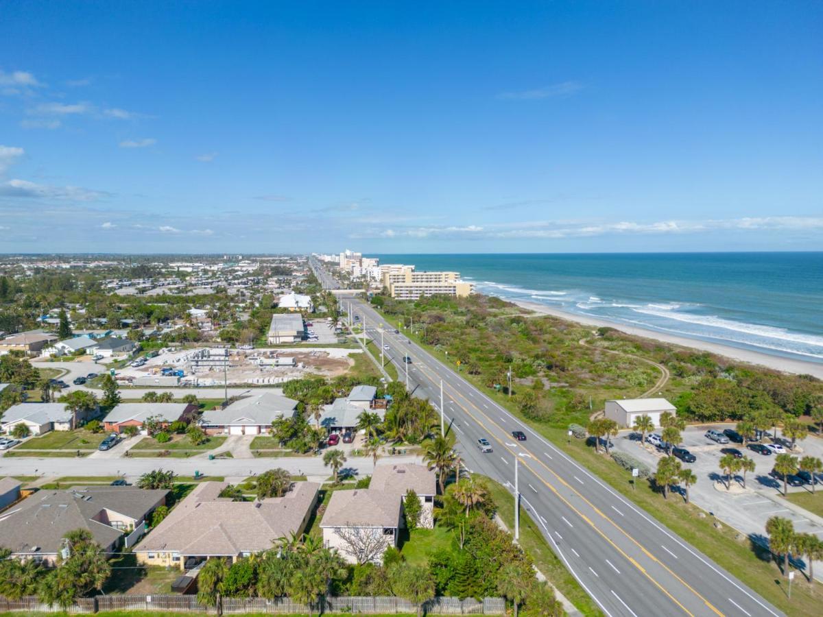 Beachside Serenity Escape - Private 3Br And 2Ba, Dog Friendly Duplex Oasis, Steps To Shore! Melbourne Exterior photo